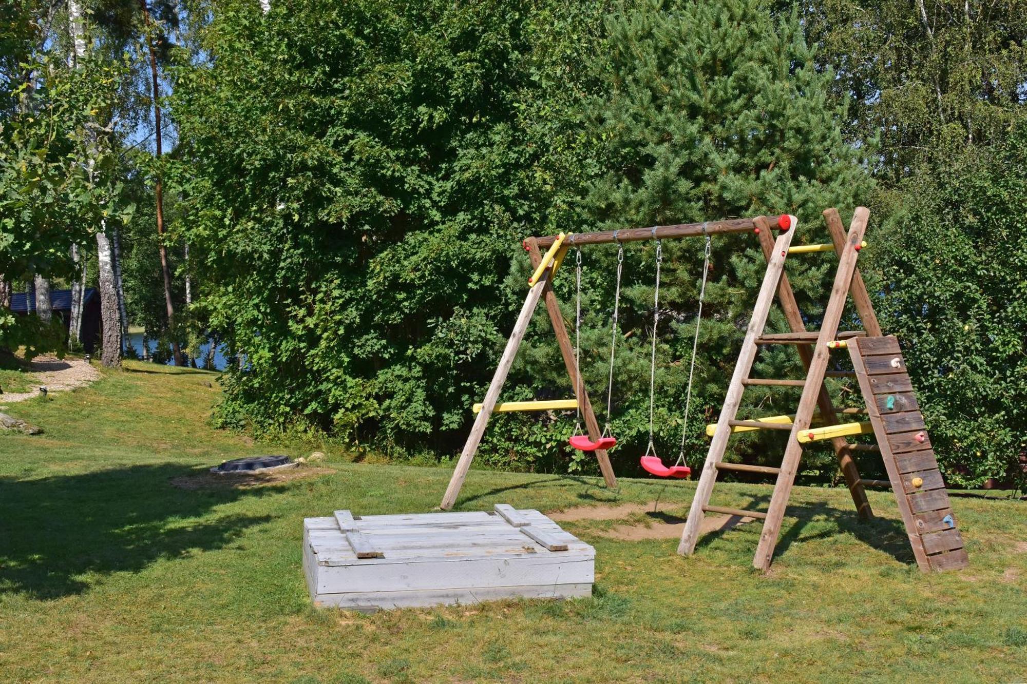 Azuluokesos Sodyba Molėtai Buitenkant foto