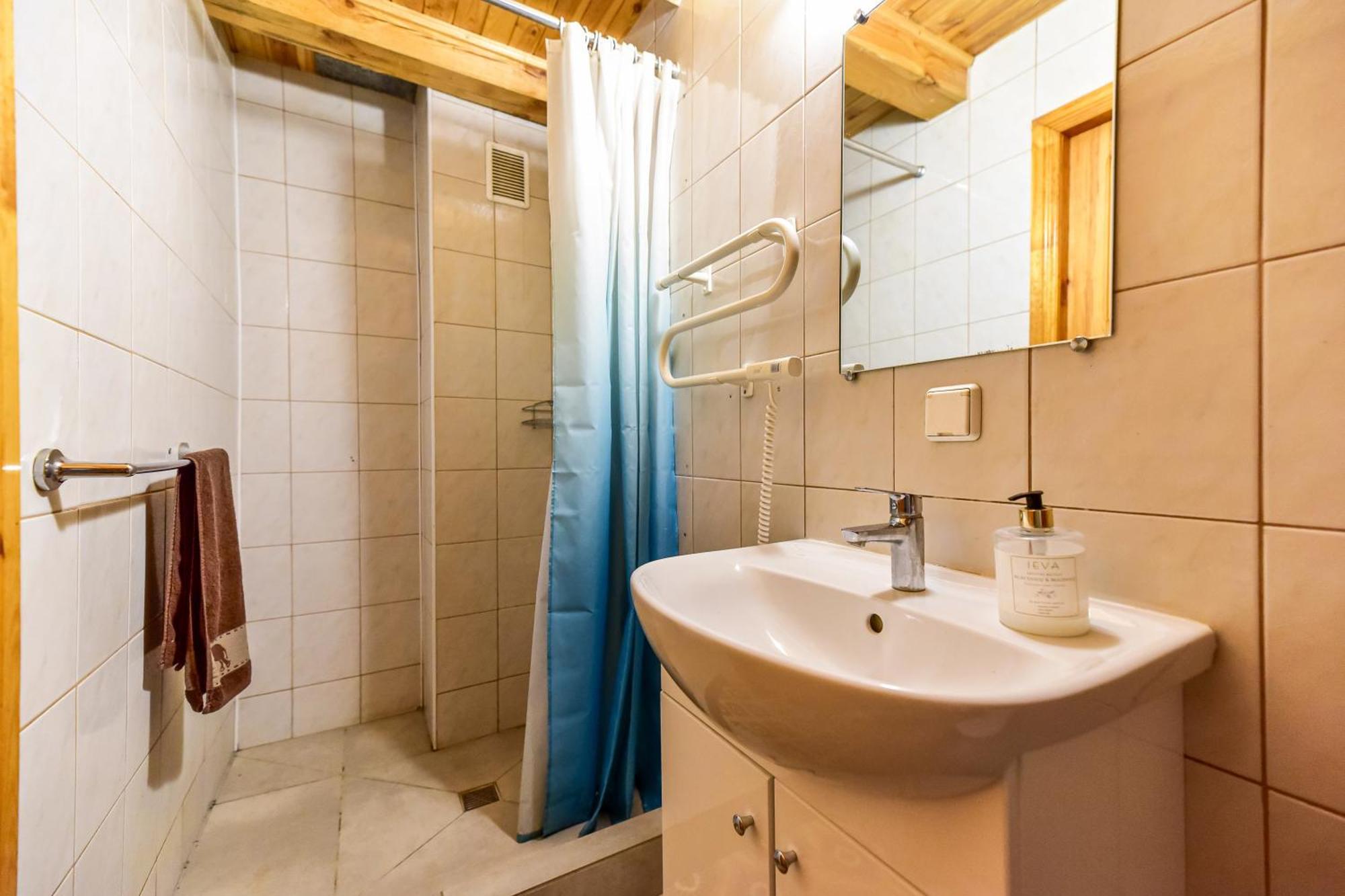 Azuluokesos Sodyba Molėtai Buitenkant foto